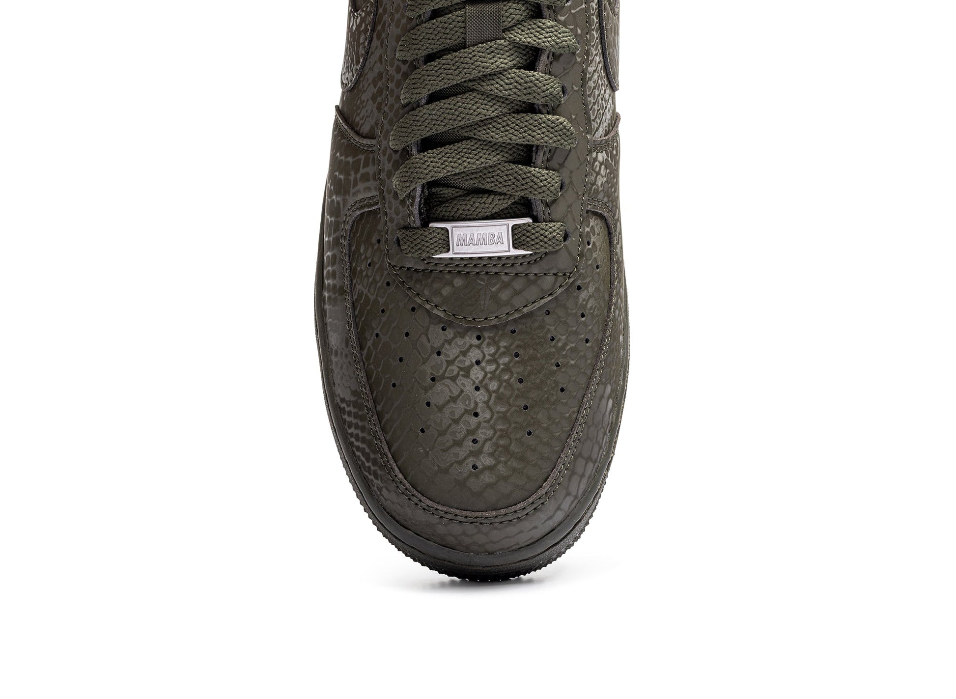 studio-shot-v9-38624