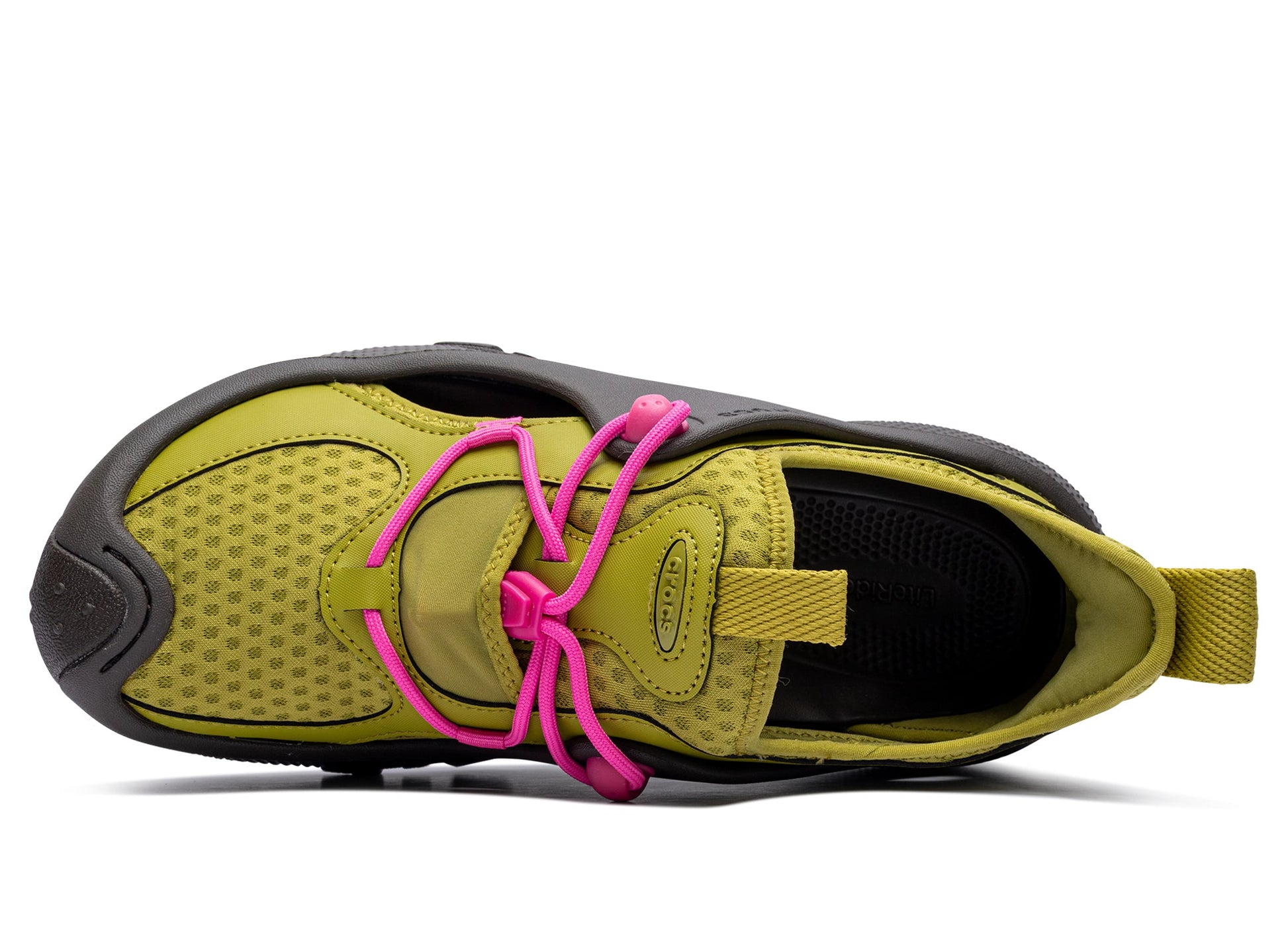 studio-shot-v9-85687