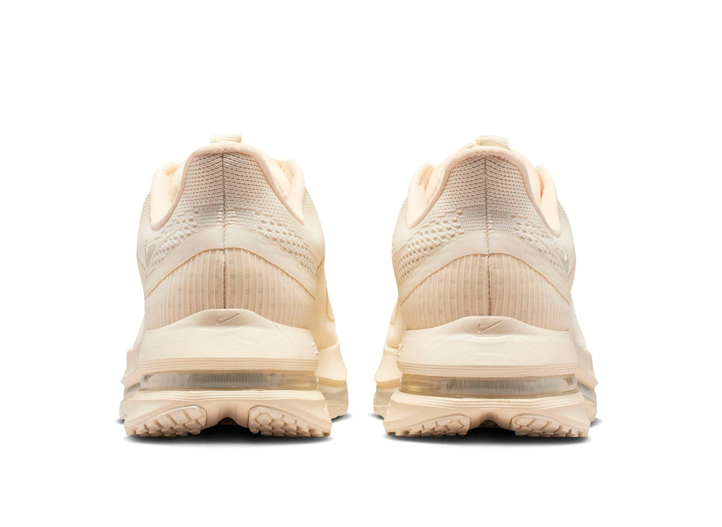 studio-shot-v9-34453