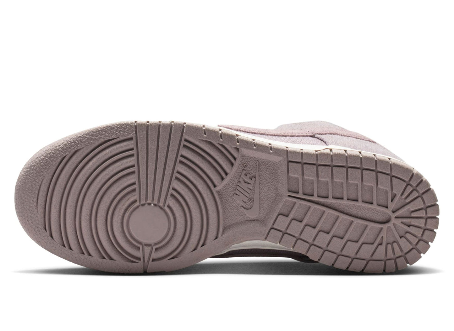 studio-shot-v9-76053