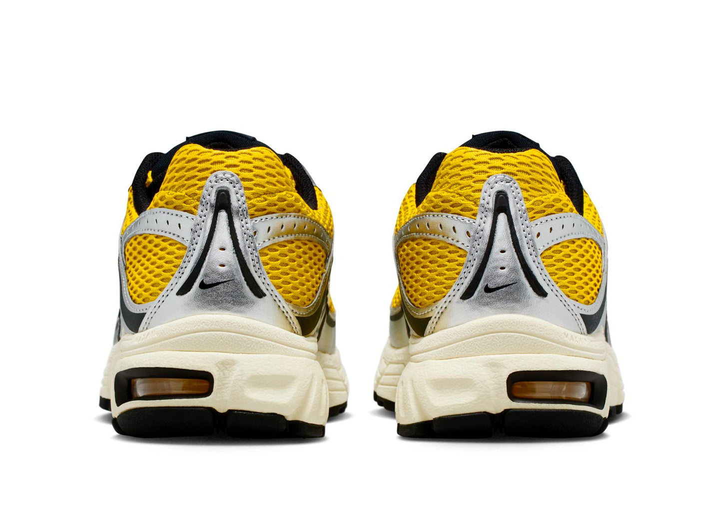 studio-shot-v9-50701