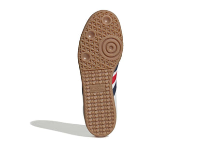 studio-shot-v9-18110