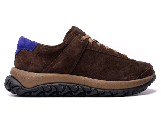 studio-shot-v9-42152