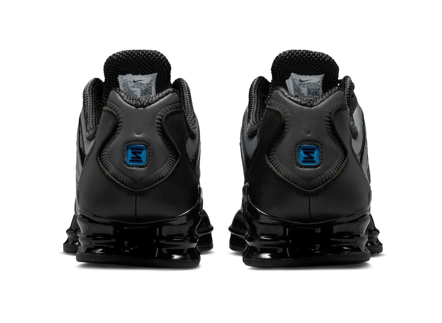 studio-shot-v9-44690