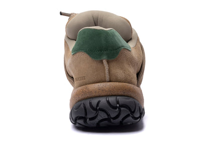 studio-shot-v9-34308