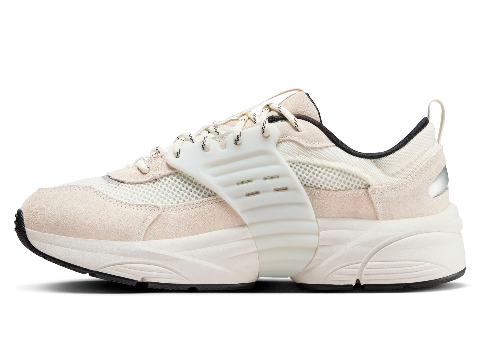 studio-shot-v9-80513