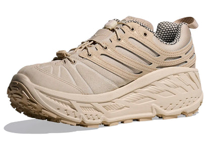 studio-shot-v9-68601