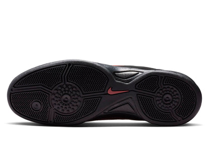 studio-shot-v9-20586