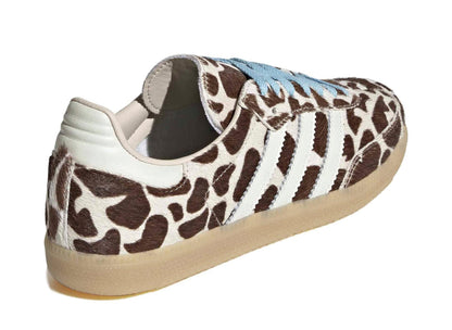 studio-shot-v9-81530