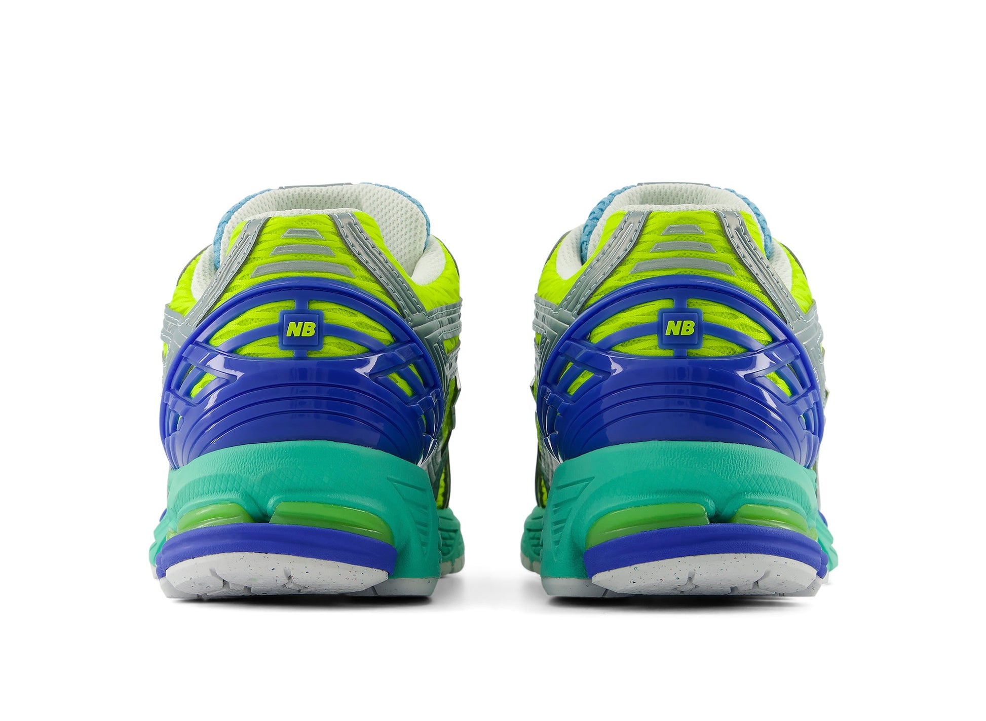 studio-shot-v9-27613