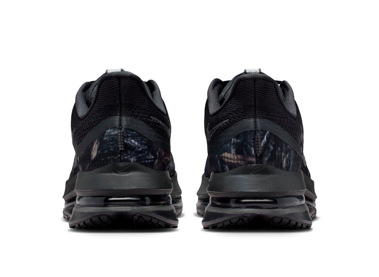 studio-shot-v9-33562