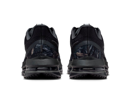 studio-shot-v9-33562