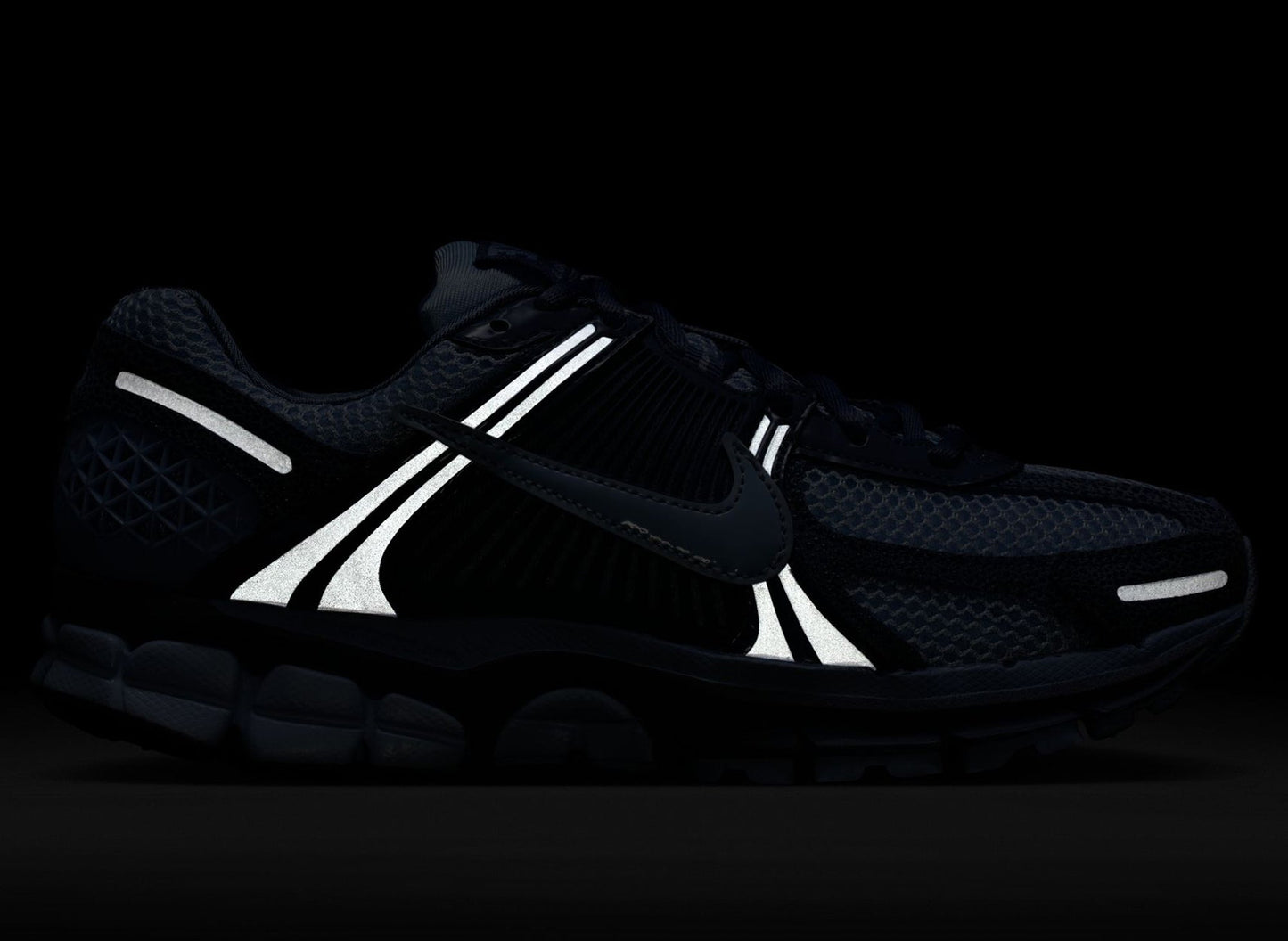 studio-shot-v9-19301