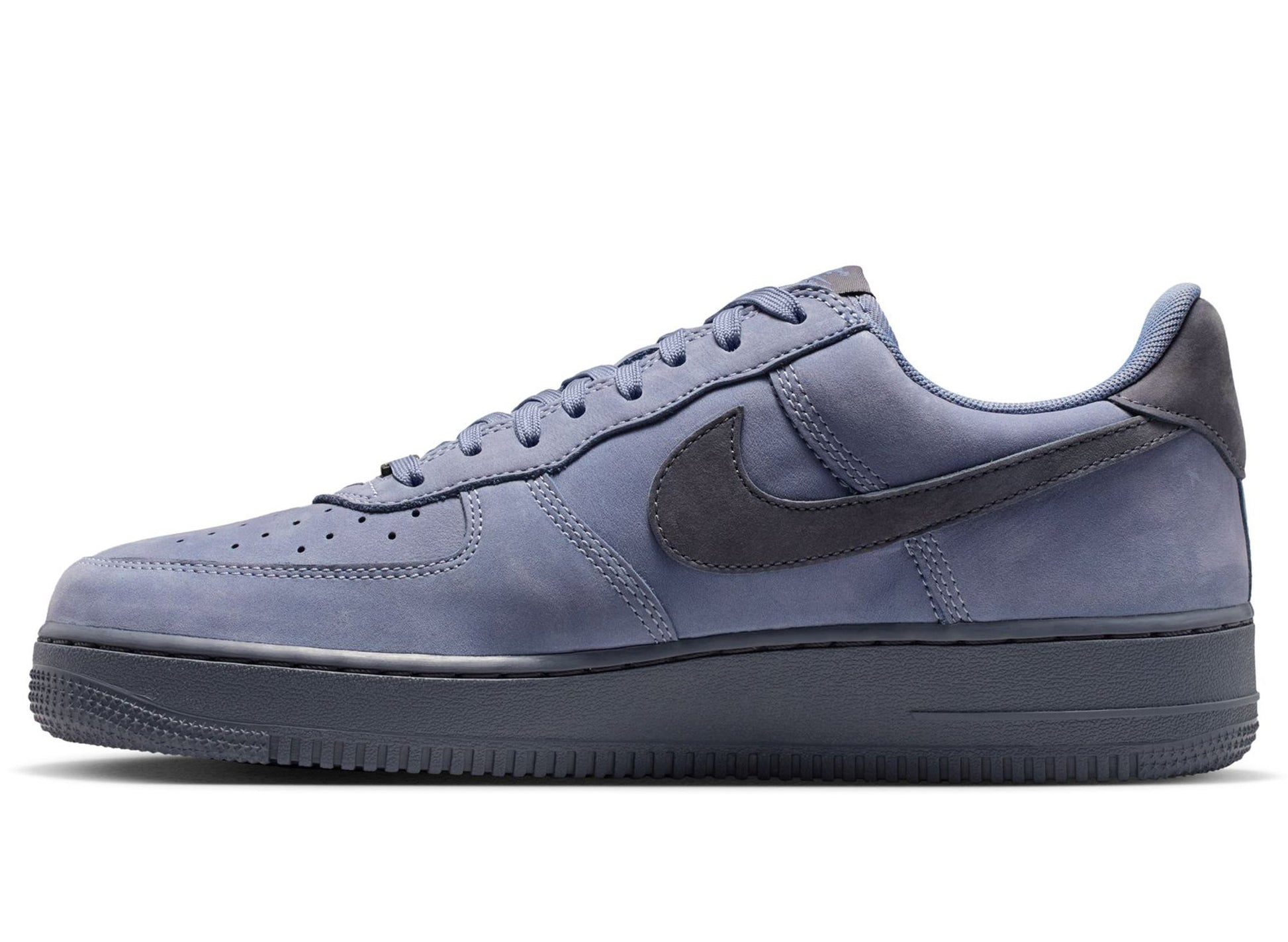 studio-shot-v9-13810